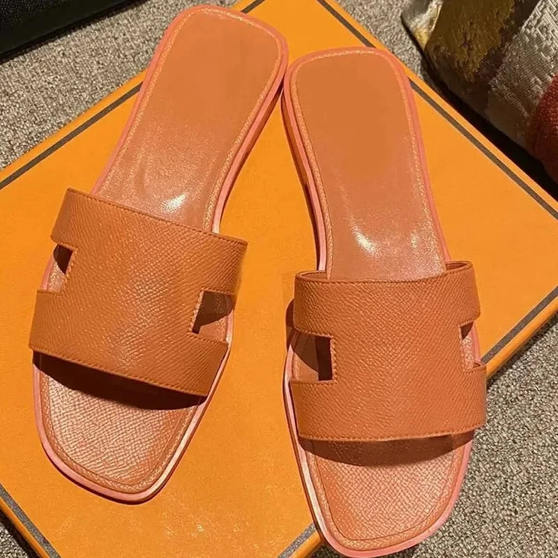 2026 New Designer Footwear, Luxury Women's Outdoor Beach Slides & Sandals, Comfortable Arch Support Flat Shoes for Women